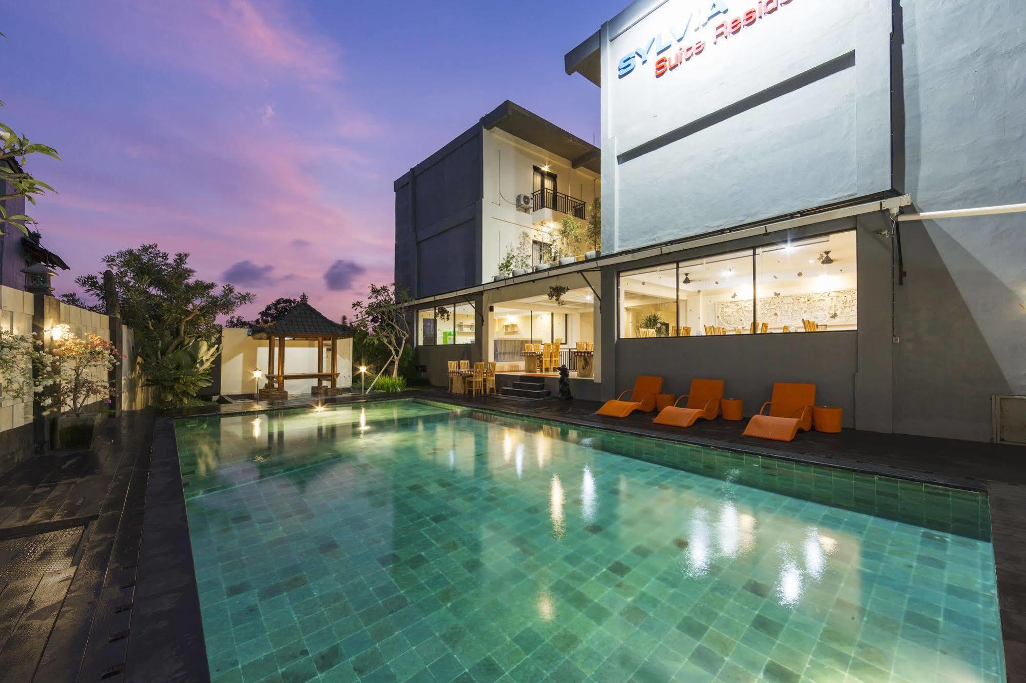 Reddoorz Plus Near Mall Bali Galeria 2 Денпасар Экстерьер фото