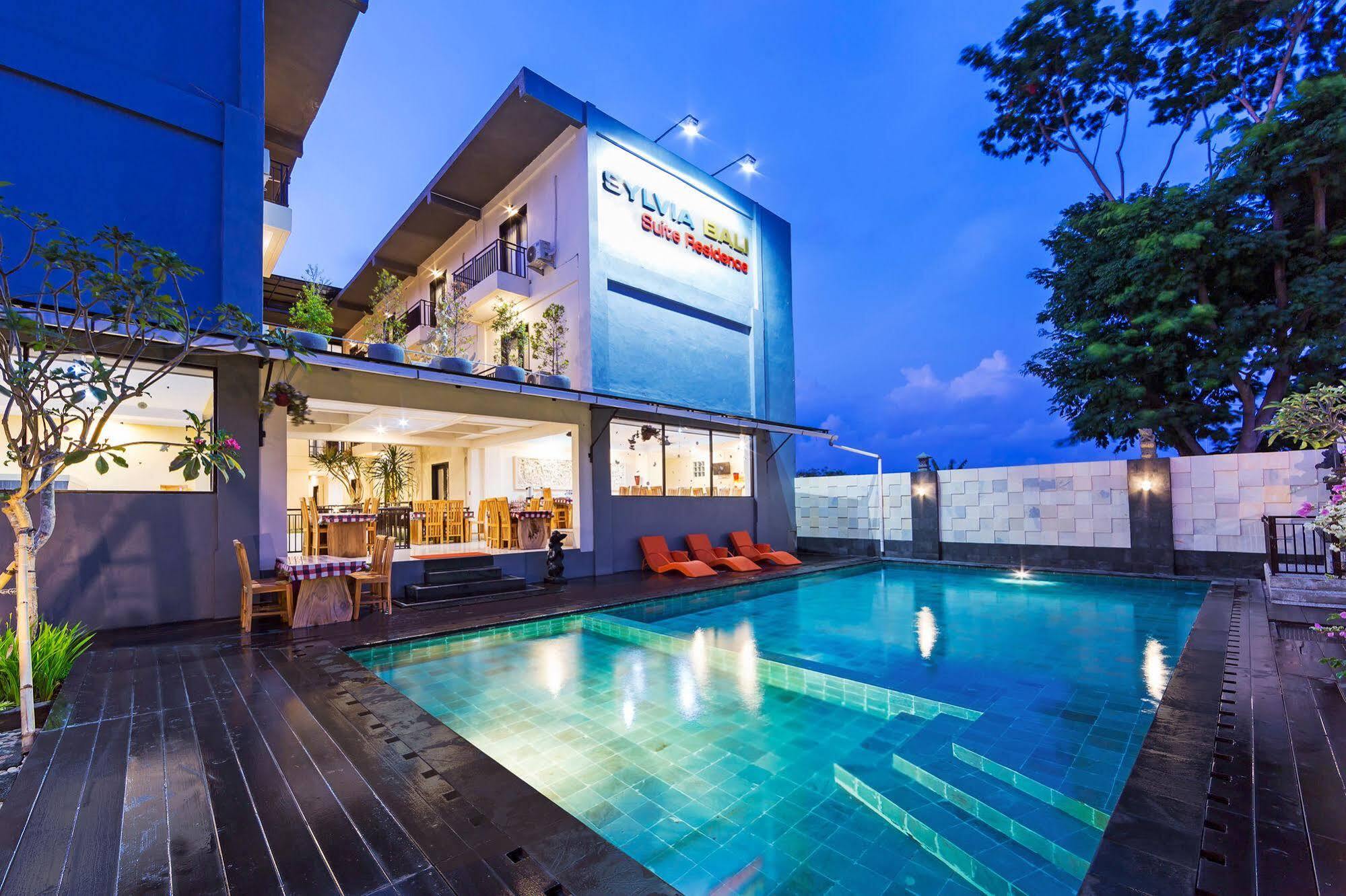 Reddoorz Plus Near Mall Bali Galeria 2 Денпасар Экстерьер фото